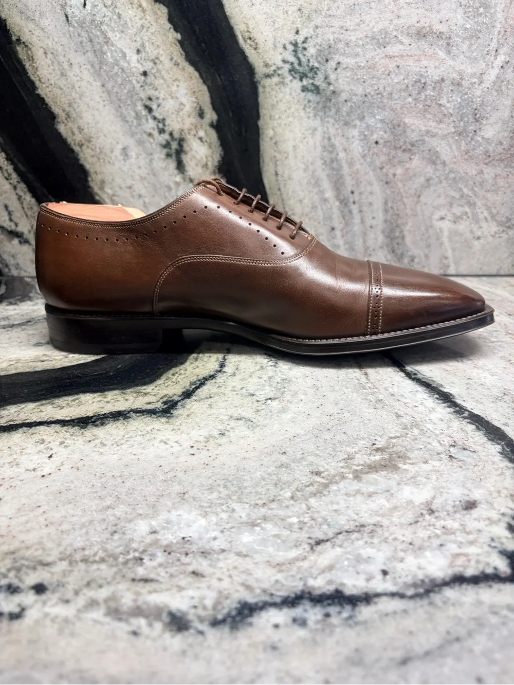 Santoni description exceptional